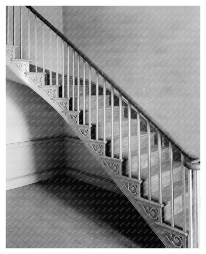 Historic Building in Elmwood, NC (1820) Photo