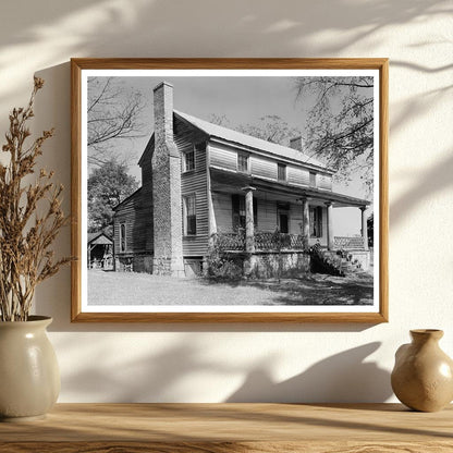 Historic House in Elmwood, NC - Early 20th Century