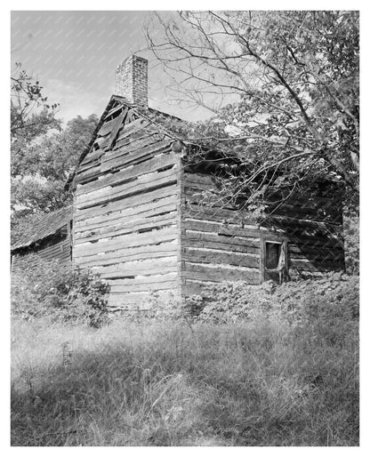 Log Cabin in Charlotte, NC (1726) - Historic Photo