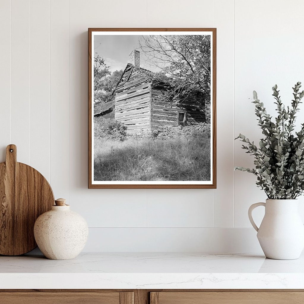 Log Cabin in Charlotte, NC (1726) - Historic Photo