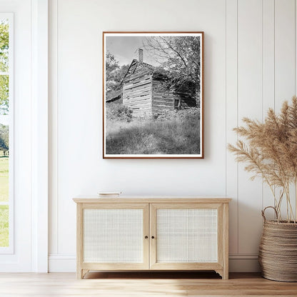 Log Cabin in Charlotte, NC (1726) - Historic Photo