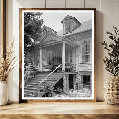 Lochiel Architecture, Hillsboro NC, Mid-20th Century