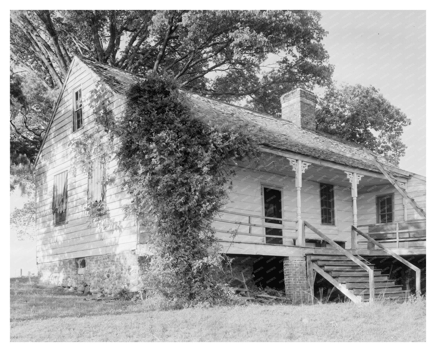 Vintage Nixtonton NC Architecture, Early 20th Century