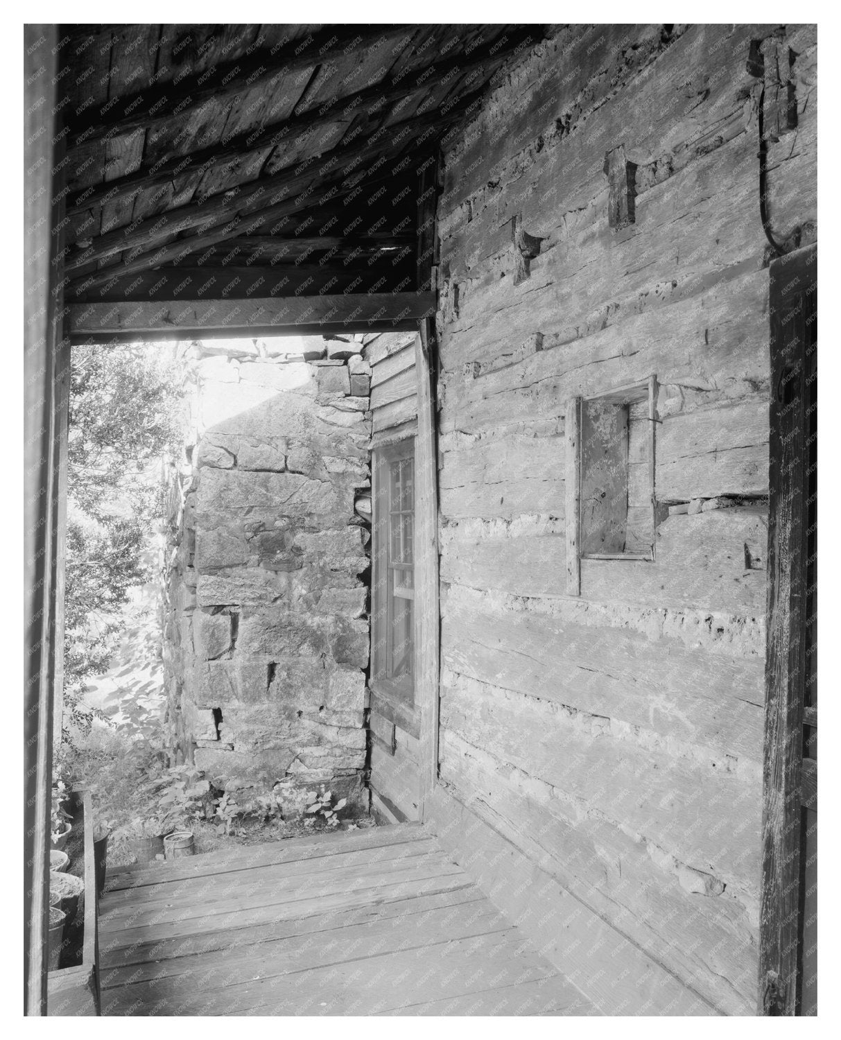 Historic Plank Building in High Point, NC, 1750 Photo