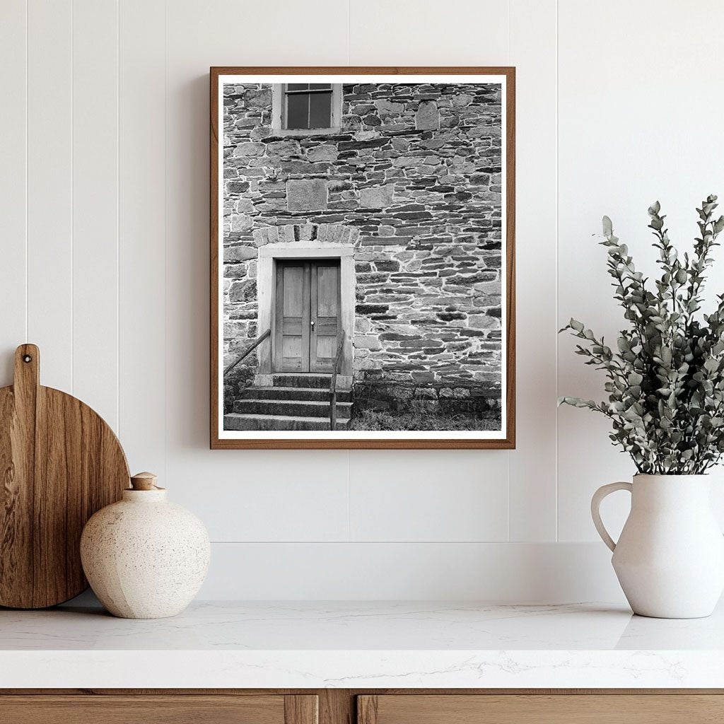 Historic Stone Building in Faith, North Carolina - 1795 Architecture - view 3