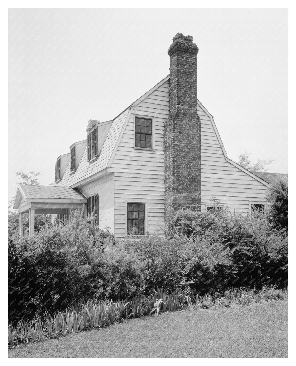 Historic Wakefield Building in Raleigh, NC 1760 Photo