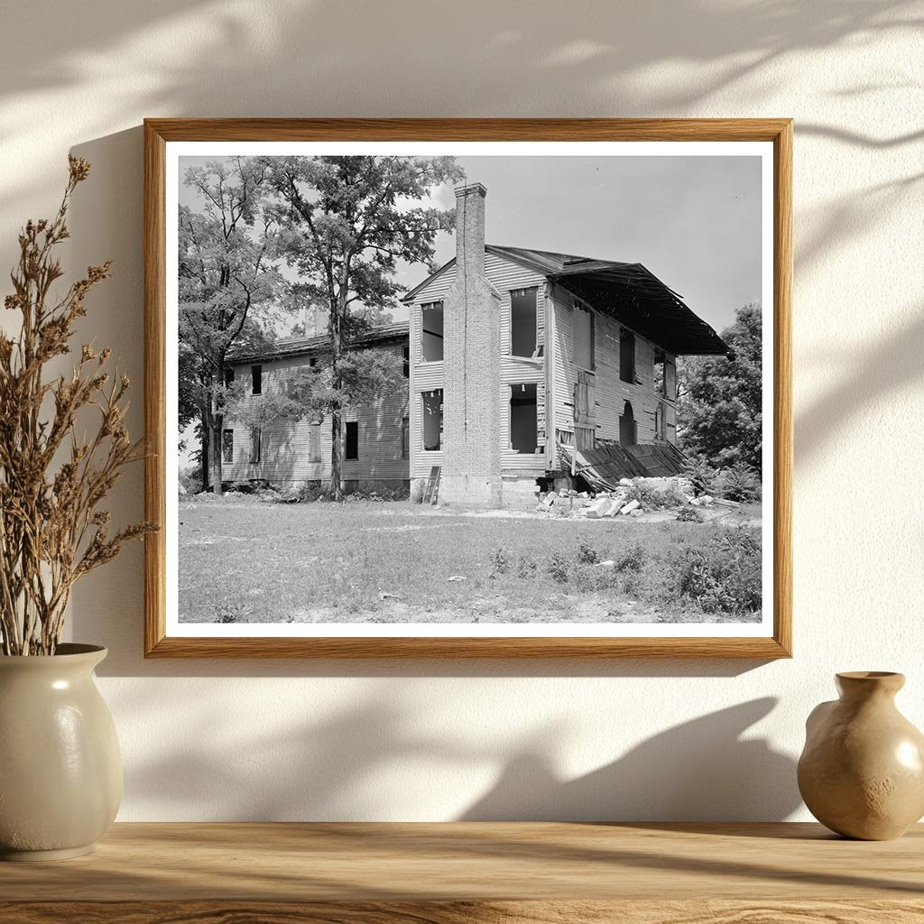 Abandoned House in Warrenton, NC - Vintage Photo 1941