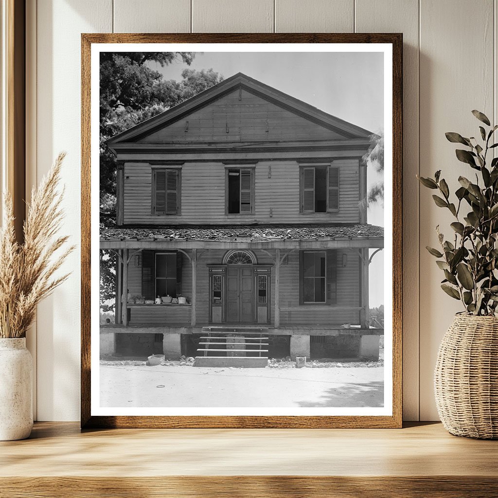 Historic House in Warrenton, NC, 1830 Photo Archive