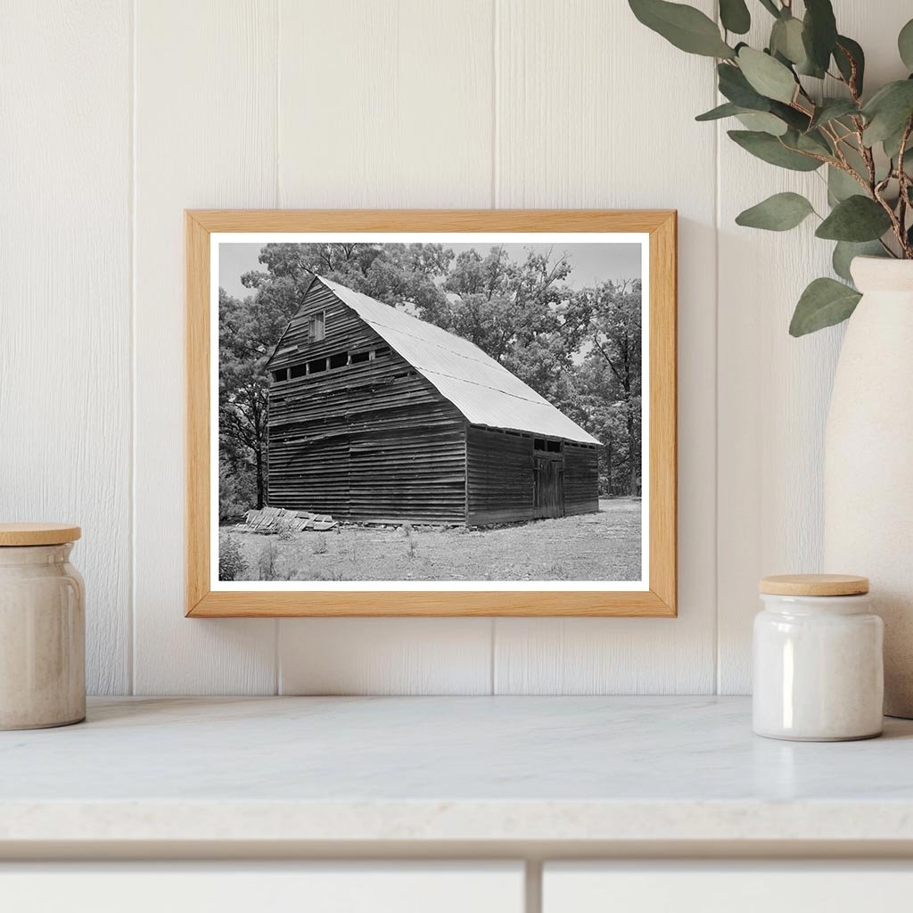 Historic Barn in Inez, NC, Early 20th Century