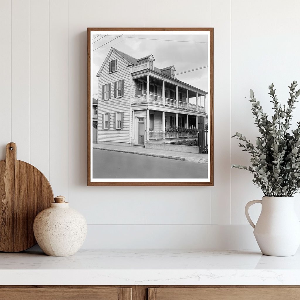 Vintage Architecture in Charleston, SC - 20th Century