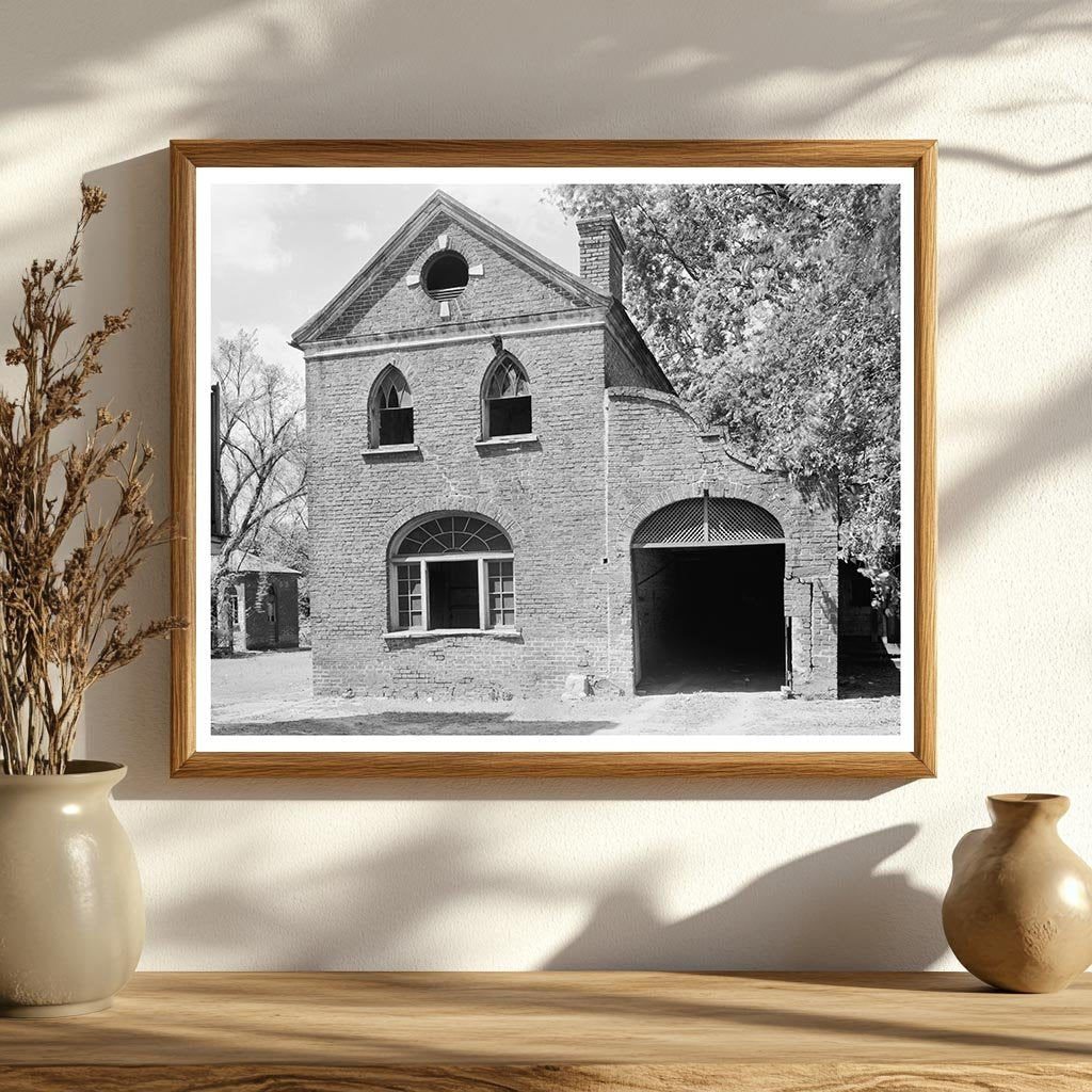 Historic Building in Charleston, SC 1800 - Vintage Photo