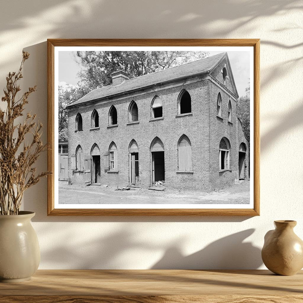 Charleston SC Abandoned Building Photo, 1800