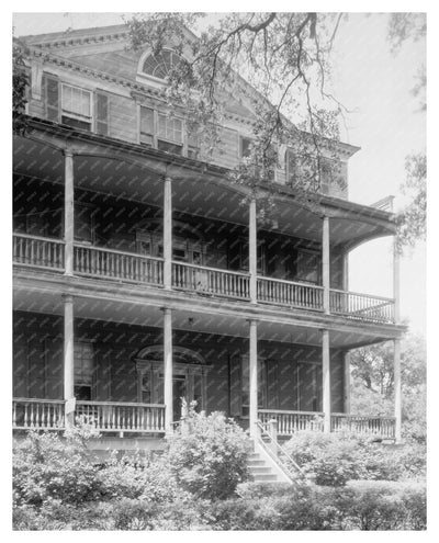 Historic Dwelling in Charleston, SC - Early 20th Century