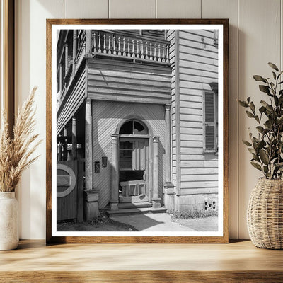 Abandoned Building in Charleston, SC - Early 20th Century