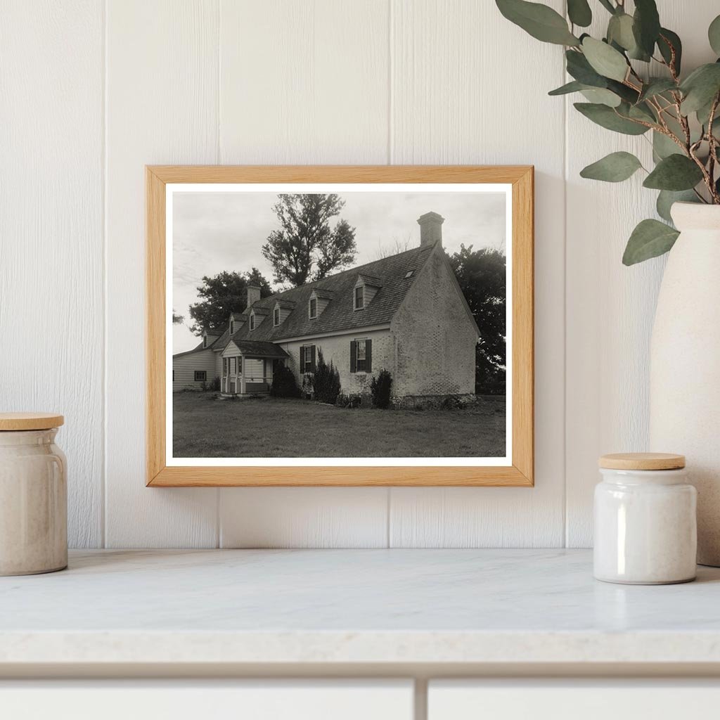 Historic Quinby Home, Virginia, 1673 - Vintage Photograph