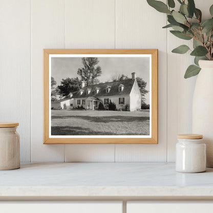 Historic Home in Quinby, VA (1673) - Vintage Photograph
