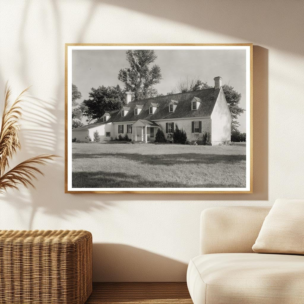 Historic Home in Quinby, VA (1673) - Vintage Photograph