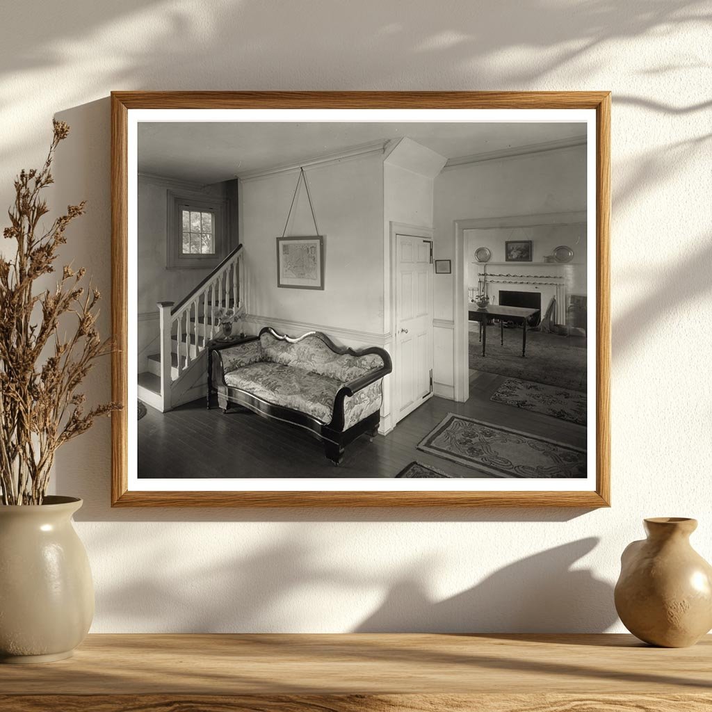 Historic Interior in Quinby, VA - Early 20th Century Image