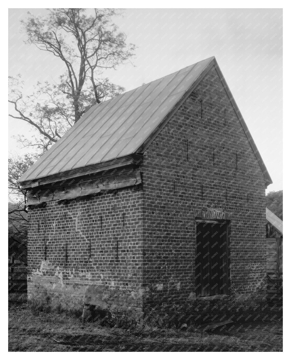 Browns Cove, VA Outbuildings, Early 20th Century