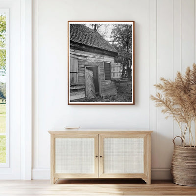 Vintage Wood Building in Short Pump, VA, 20th Century