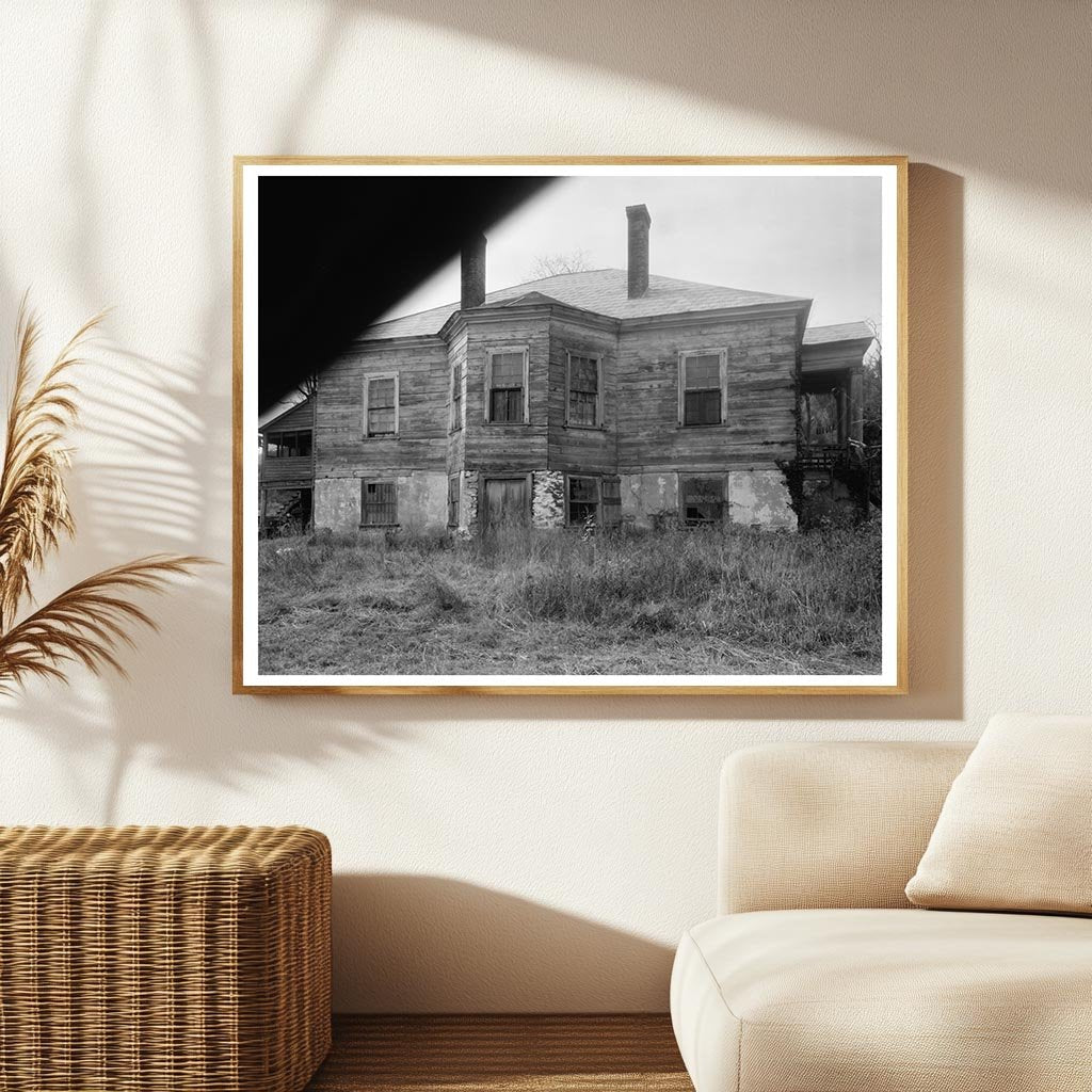 Historic Building in Keene, VA, 1806: Architectural Legacy