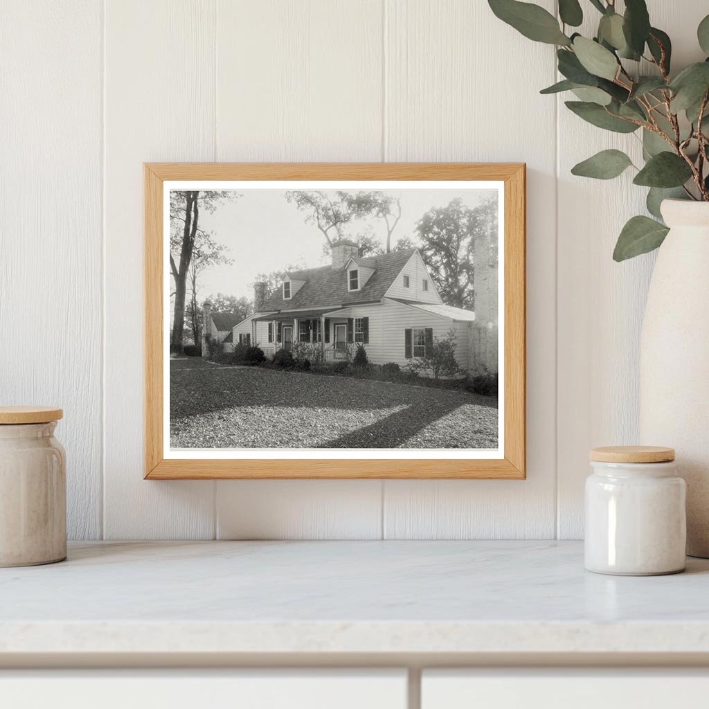 1900s Clapboard House in Albemarle County, Virginia