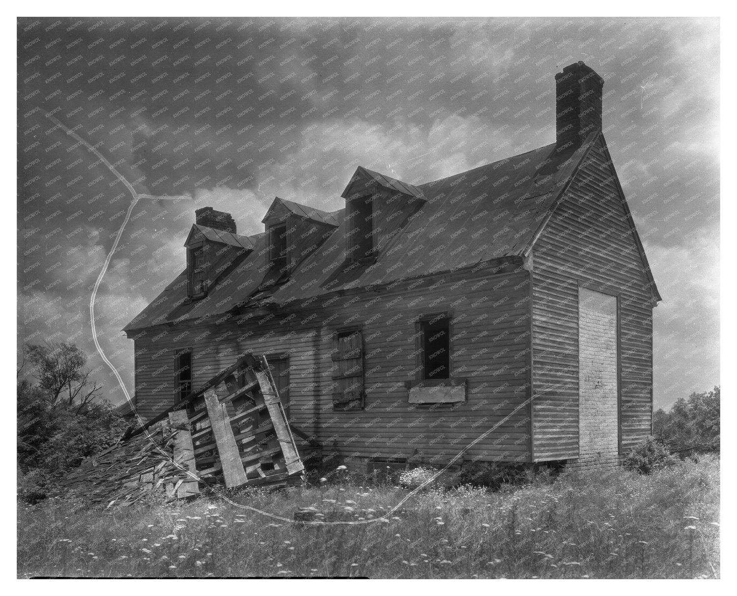 Vintage Wooden Building in Albemarle County, VA, 20th Centur