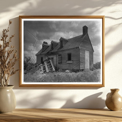 Vintage Wooden Building in Albemarle County, VA, 20th Centur