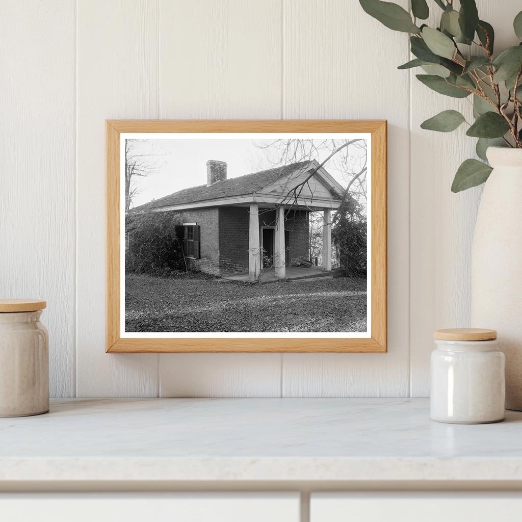 Historic Brick House in Howardsville, VA, Pre-Civil War