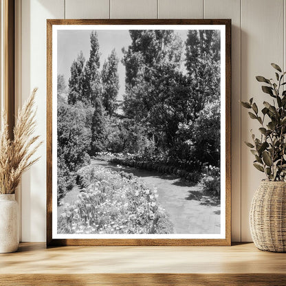 Greenwood, VA Gardens - Vintage Photo from 1900s