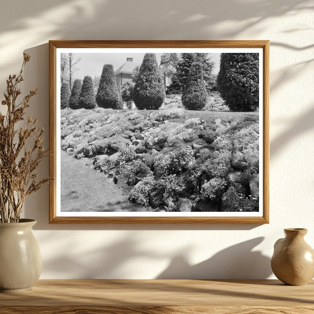 Garden Scene in Greenwood, Virginia, Early 20th Century