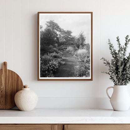 Staunton VA Gardens, Early 20th Century Vintage Photo