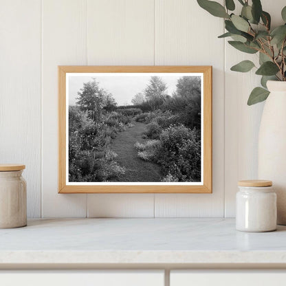 Staunton VA Garden History 1900s: Vintage Photograph