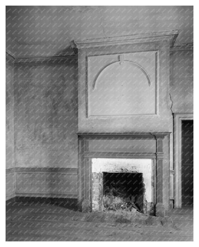 Vintage Fireplace Interior in Bowling Green, VA, 20th Centur