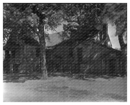 Historic Tavern in Dinwiddie County, Virginia, 1900s