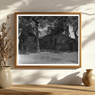 Historic Tavern in Dinwiddie County, Virginia, 1900s