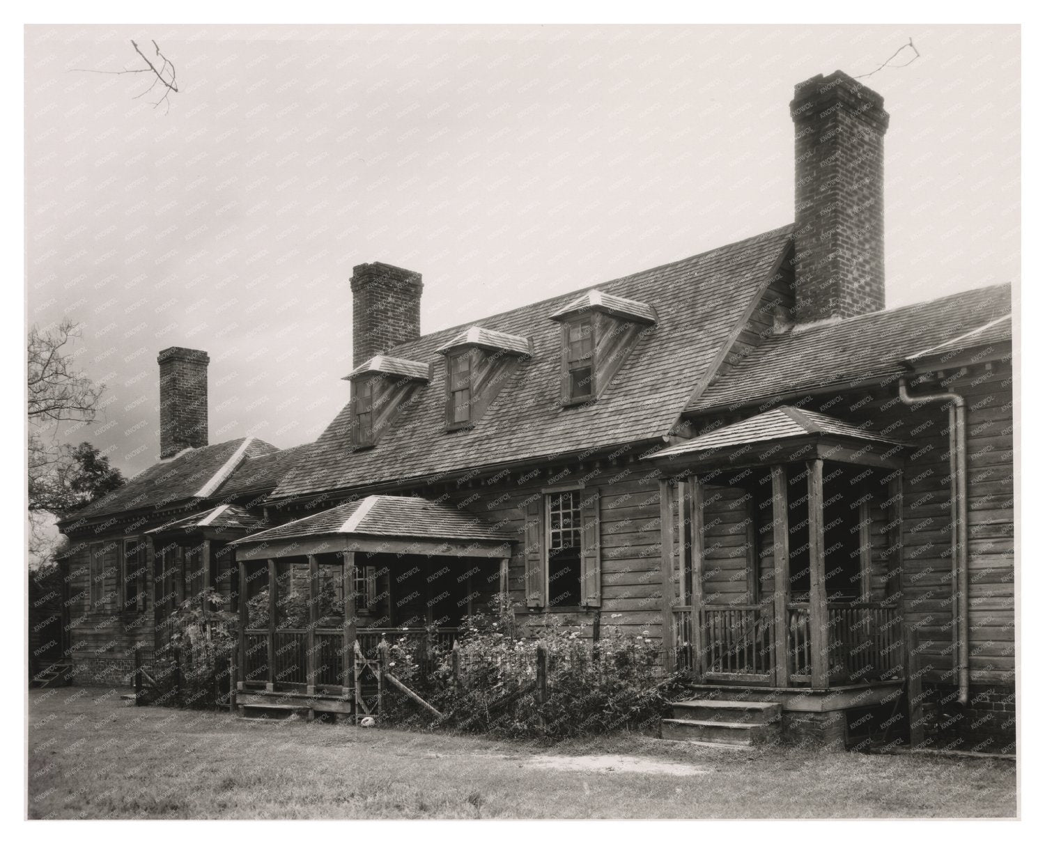 Vintage 1730 Wooden Building in Dinwiddie County, VA