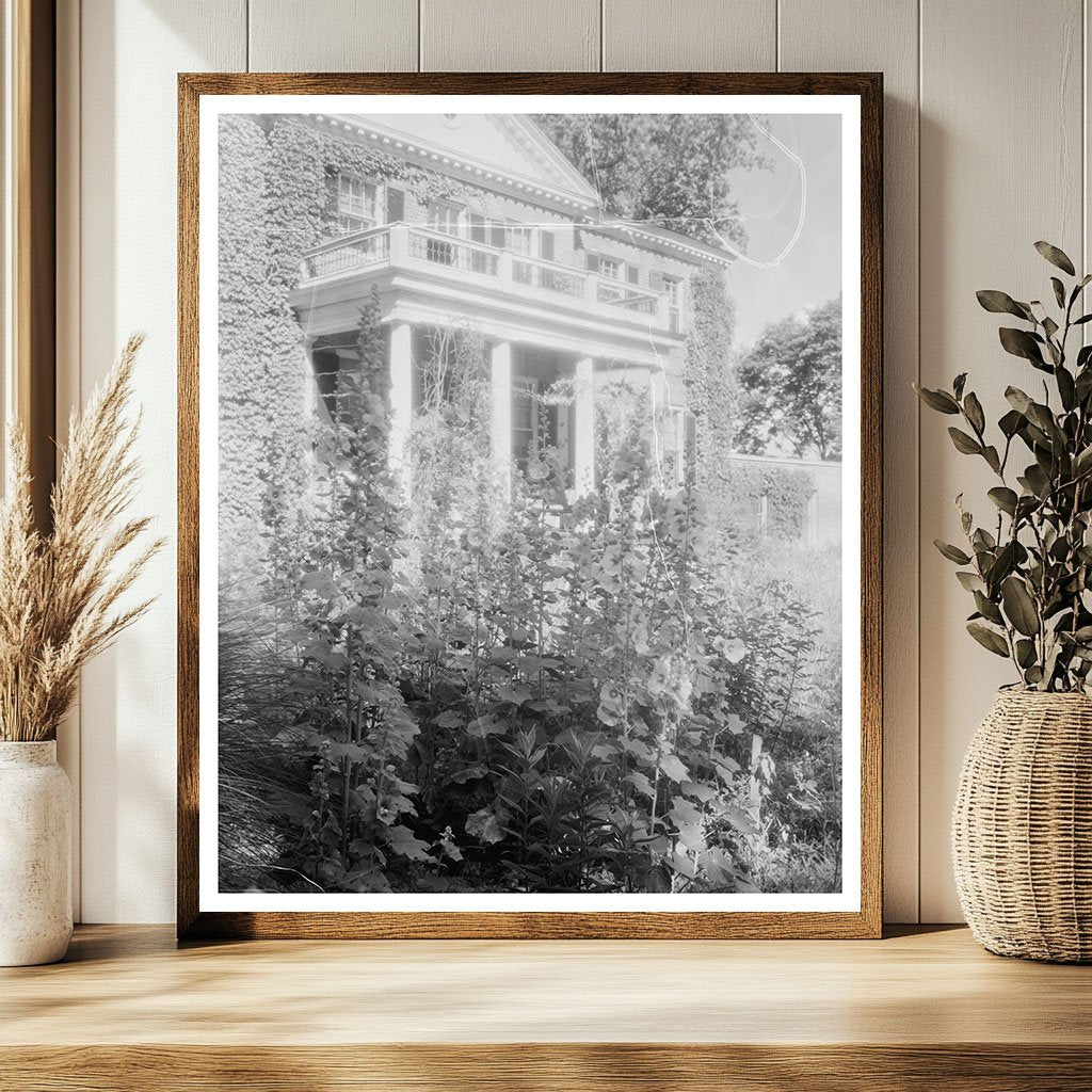 Caret VA Architecture 1730 - Historic Vintage Photo