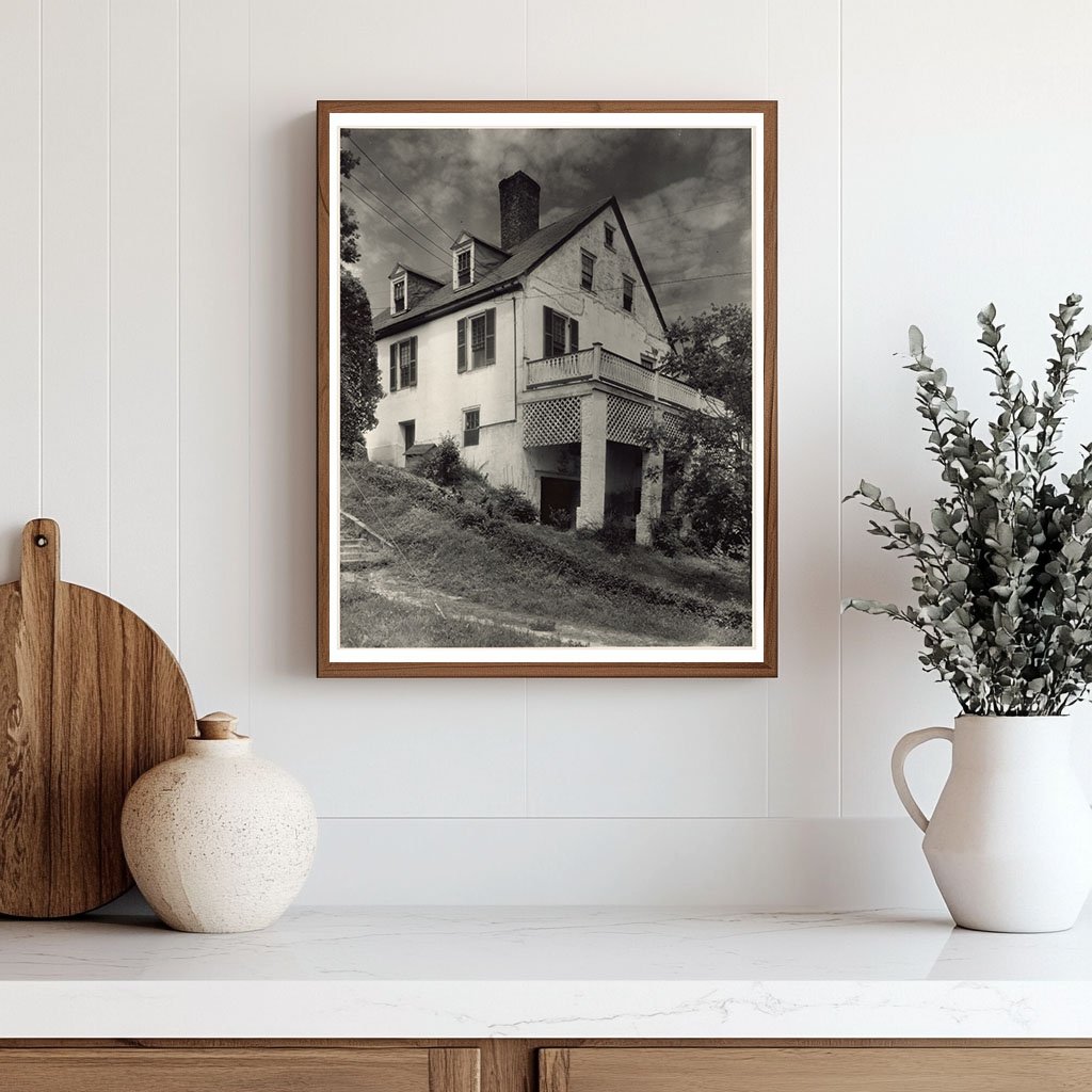 Tappahannock, VA Architectural Scene, 20th Century