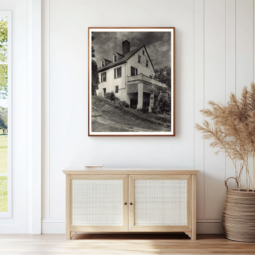 Tappahannock, VA Architectural Scene, 20th Century