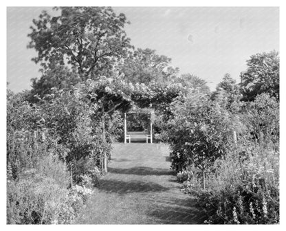 Mount Vernon Gardens, Fairfax VA, 1953 Photo Archive