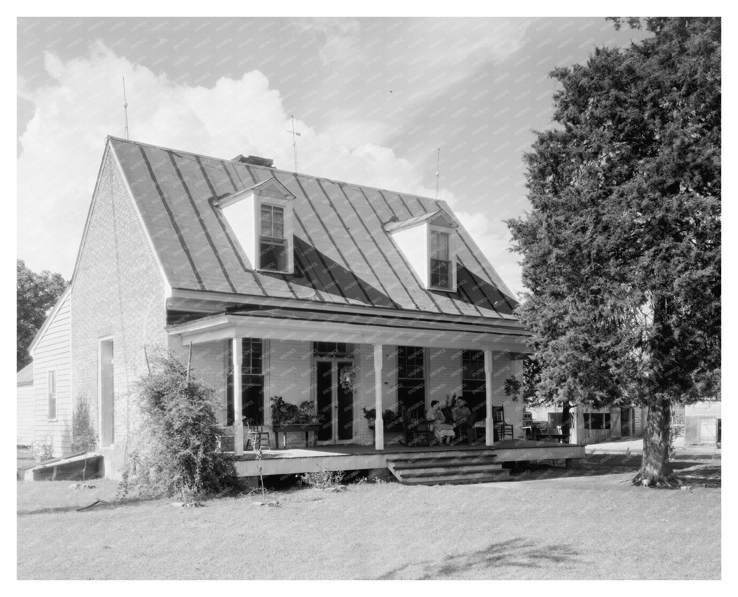 Historic Home in Gloucester County, Virginia, 20th Century