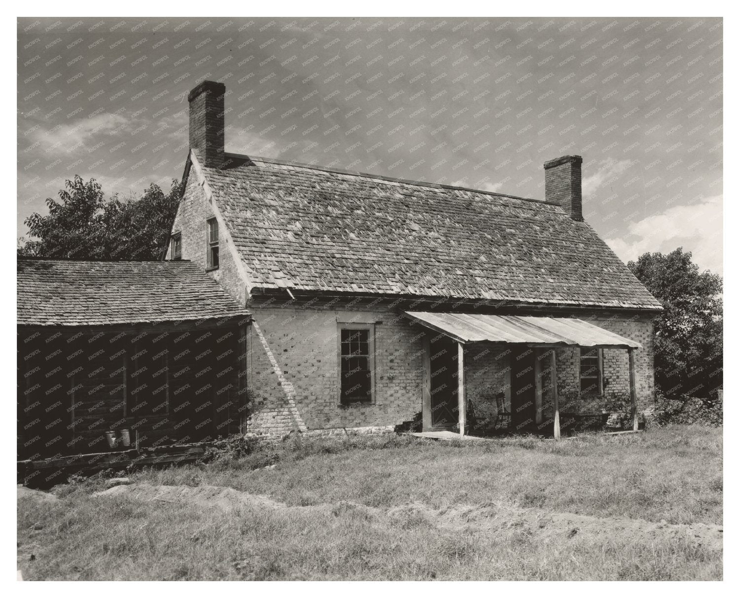 Vintage Architecture in Williamsburg, VA - Early 1900s