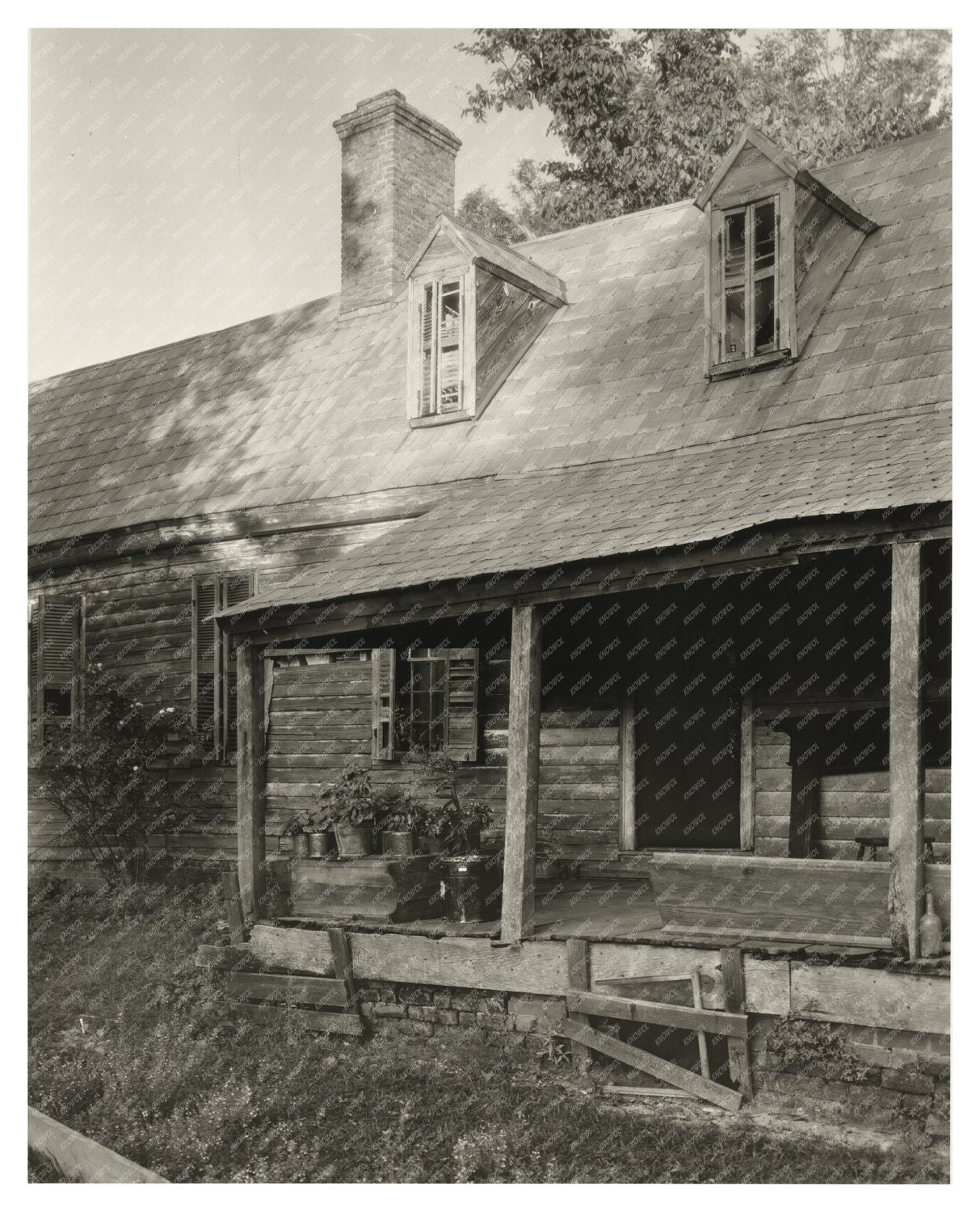 Historical Residence in Piping Tree, VA - Early 20th Century