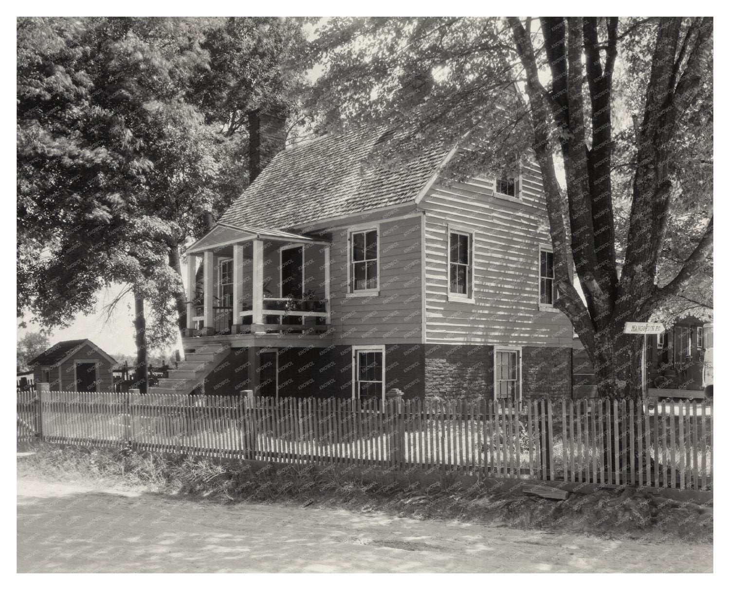 Mangohick Village, VA Vintage Architecture Photo, 20th Centu
