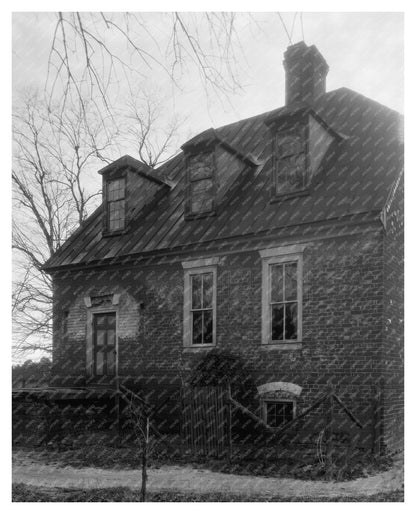 Historic Residence in West Point, VA - 20th Century