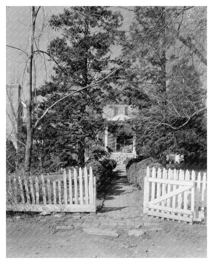 Loudoun County, VA Vintage Architecture Photo, Early 1900s