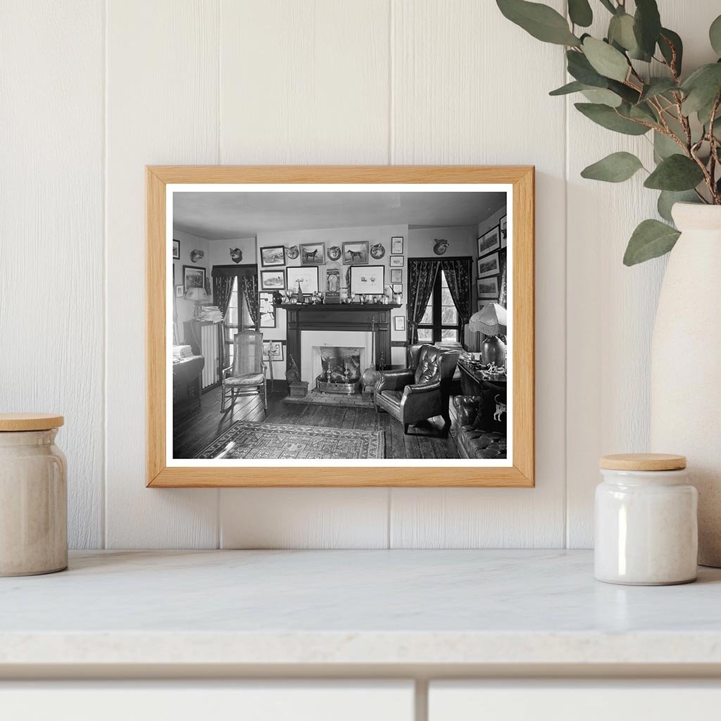 Loudoun County VA Interior Scene, Early 20th Century