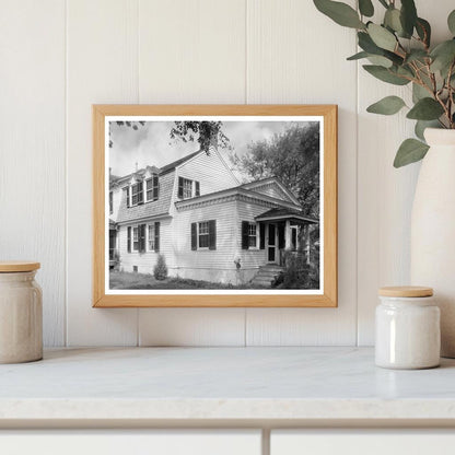 Vintage Architecture in Mathews County, VA - 20th Century