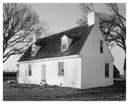 Vintage Farmhouse in Princess Anne County, VA, 1660